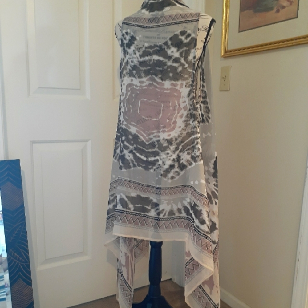 Floor length handkerchief Style